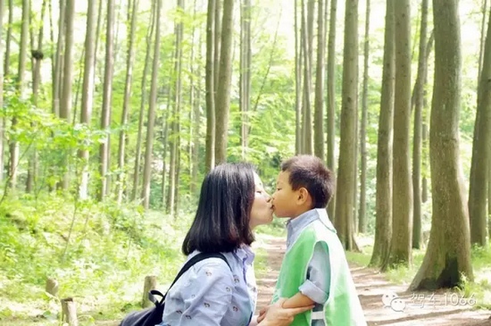 好暖心的畫面！