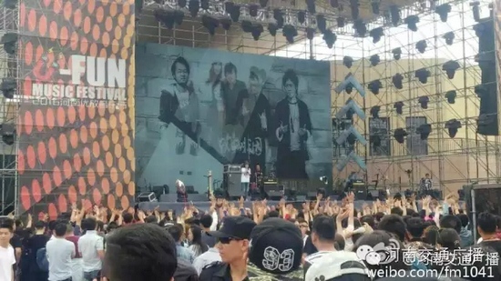 河南交通廣播主持人佳音、彎彎、朱浩都登上了優(yōu)放舞臺，優(yōu)放，交廣在這里！