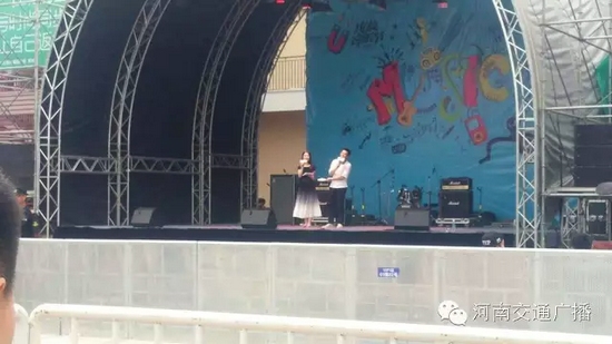 河南交通廣播主持人佳音、彎彎、朱浩都登上了優(yōu)放舞臺，優(yōu)放，交廣在這里！