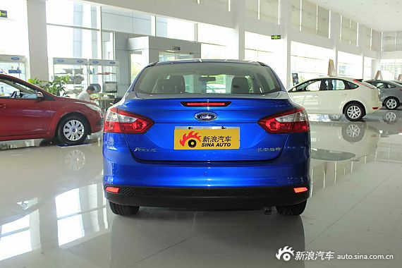 　?？怂箖蓭?jīng)典1.8MT 時(shí)尚型