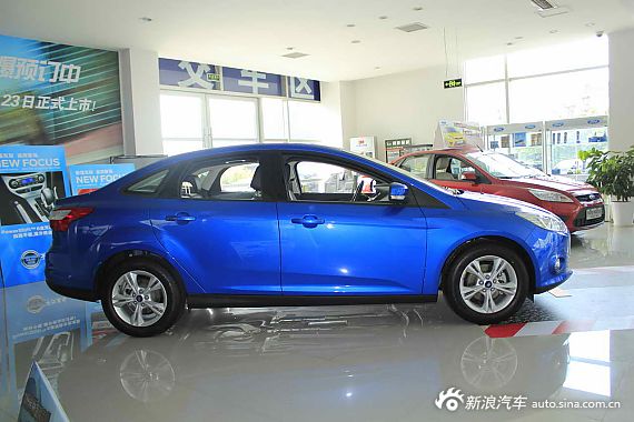 　?？怂箖蓭?jīng)典1.8MT 時(shí)尚型