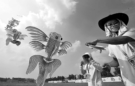 7月30日，第七屆全國農(nóng)運會首項賽事——風(fēng)箏比賽在南召縣開賽