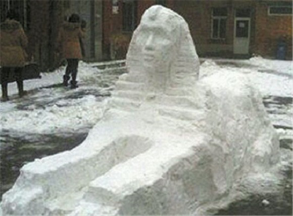 創(chuàng)意十足！日系列卡通雪人走紅