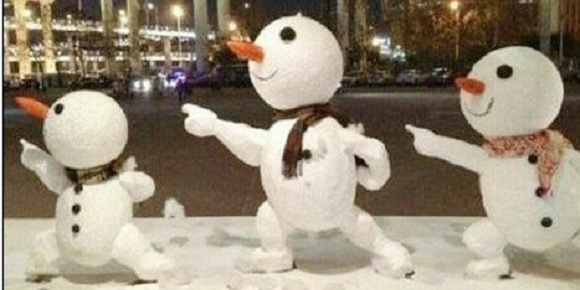 創(chuàng)意十足！日系列卡通雪人走紅