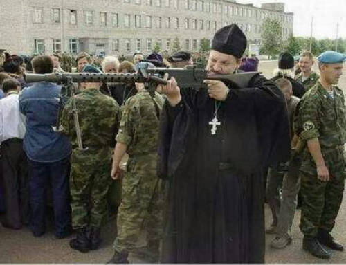 戰(zhàn)斗民族：牧師會(huì)開光能打槍懂賣萌