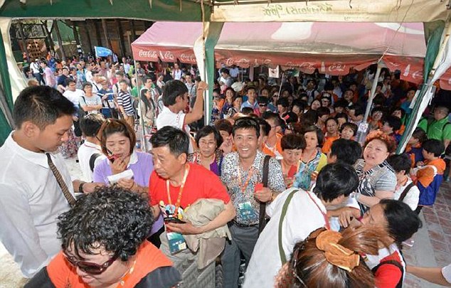 李錦記后人請(qǐng)1.3萬員工游泰國