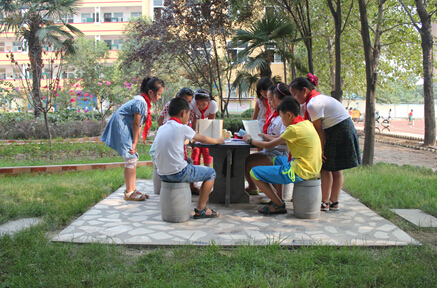 學生閱讀齊飛翔 學生閱讀齊飛翔