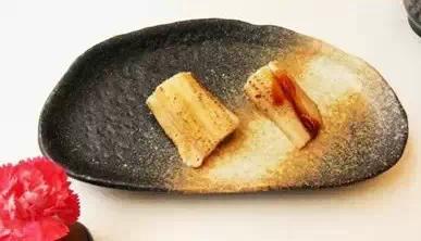 就一點兒紫菜跟生魚片 日料沒吃什么為啥還那么貴？