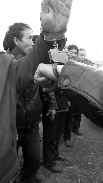 西峽49位農(nóng)民組團(tuán)“出國掙大錢” 遭騙夢(mèng)碎俄羅斯