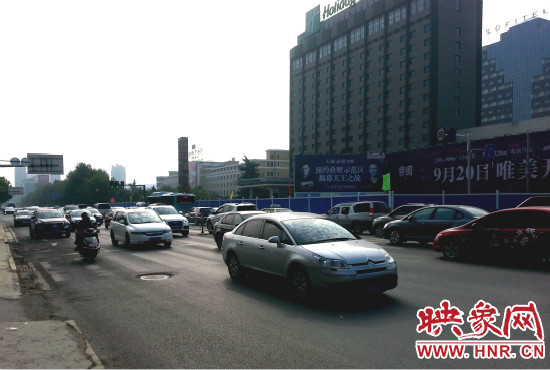 金水路沿線居民期待準(zhǔn)快速路早日開通。