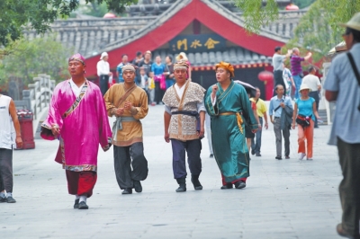 景區(qū)不漲價，希望游客玩得開心。