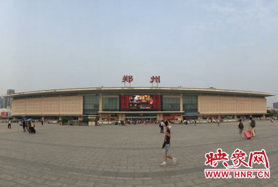 目前，鄭州前往上海、廣州等方向的火車票較為搶手。