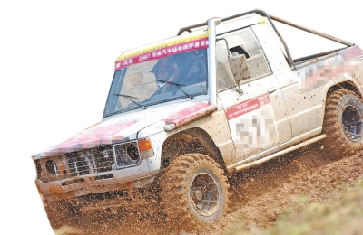 皮卡因既有轎車的舒適性，又有貨車的載貨能力，同時(shí)也具備較強(qiáng)的越野性能，深受廣大車友喜愛(ài)。