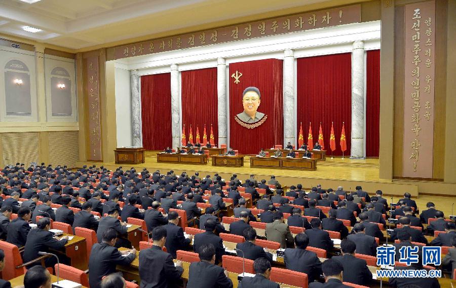 據(jù)朝中社12月9日提供的照片顯示，12月8日，朝鮮勞動黨中央政治局?jǐn)U大會議在平壤舉行。