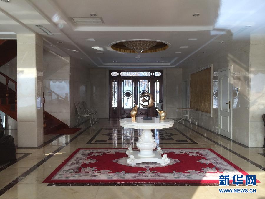 麗日山莊里的別墅大廳（2013年12月9日攝）。