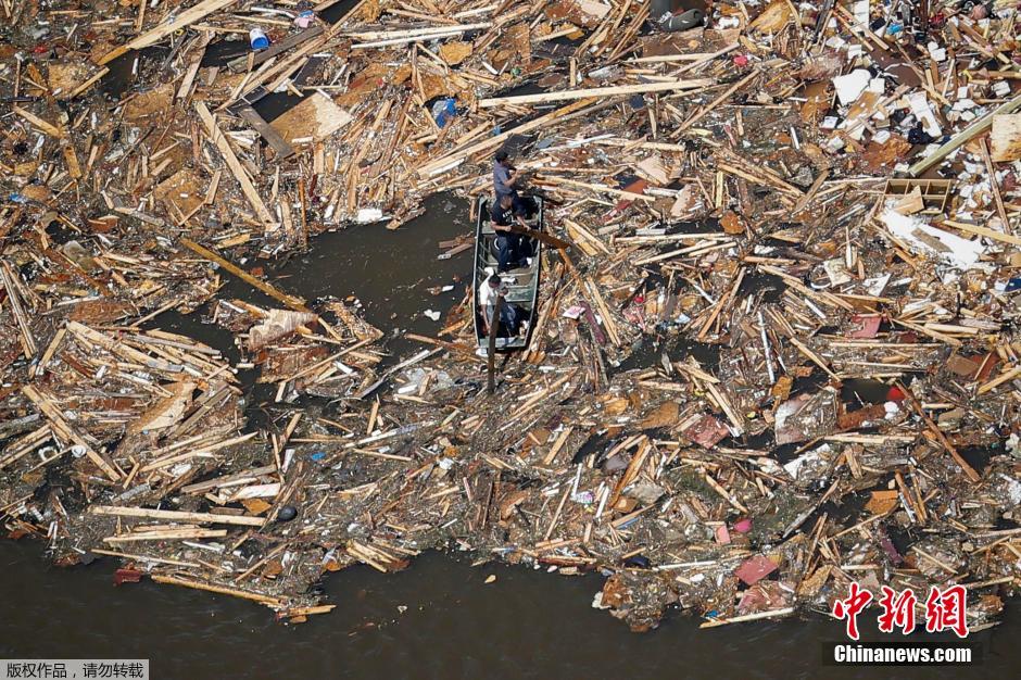 致命龍卷風(fēng)肆虐美國多州 小鎮(zhèn)街道幾乎毀成渣 致命龍卷風(fēng)肆虐美國多州 小鎮(zhèn)街道幾乎毀成渣