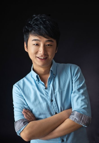 河南人民廣播電臺(tái)、搜狐體育首席特邀足球評(píng)論員