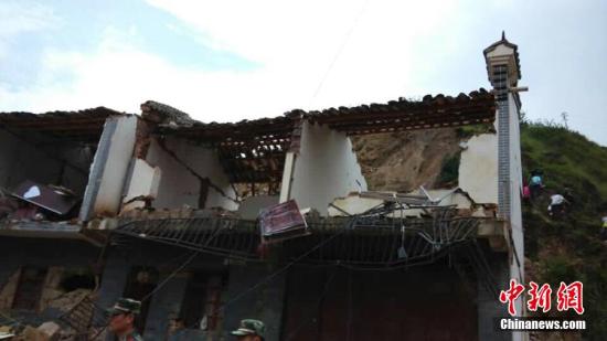    8月3日16時30分，云南省昭通市魯?shù)榭h發(fā)生6.5級地震。