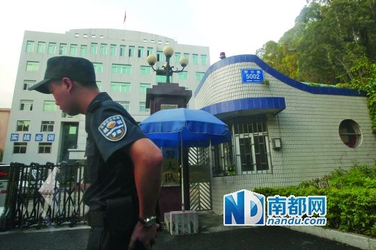 　中標(biāo)的美發(fā)公司注冊(cè)地點(diǎn)就在羅湖公安分局巡警大隊(duì)里面。