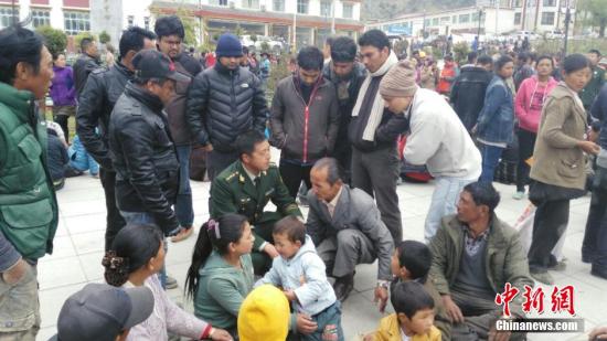 圖為西藏日喀則市吉隆縣吉隆鎮(zhèn)現(xiàn)場(chǎng)。 李國偉 攝