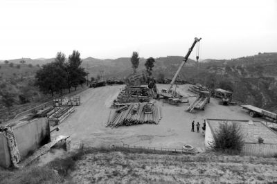 處延長石油的油井。