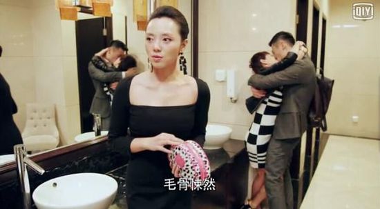 近些年有一種偽現(xiàn)實(shí)劇，它們會(huì)起一個(gè)沾邊社會(huì)熱點(diǎn)的名字，擺出一副關(guān)切大時(shí)代的宏大姿勢(shì)。當(dāng)然了，你無法和它們較真，因?yàn)樗麄兊膭∽鞣绞綕M是俗套，價(jià)值觀也歪到?jīng)]譜。