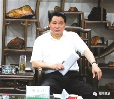 對(duì)于商人、老板的“雅贈(zèng)”，倪發(fā)科從不拒絕