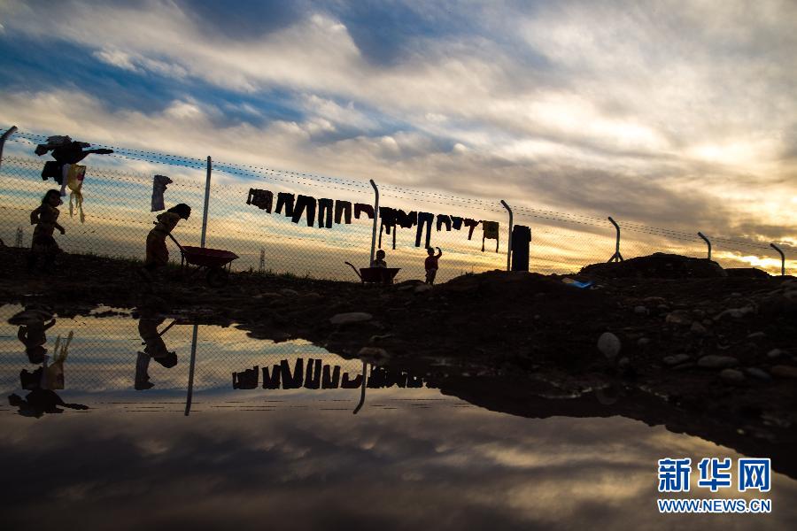 探訪埃爾比勒郊區(qū)的伊拉克人難民營 探訪埃爾比勒郊區(qū)的伊拉克人難民營