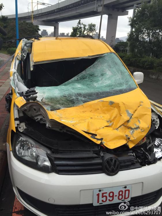 臺灣復(fù)興航空一架班機墜河 臺灣復(fù)興航空一架班機墜河