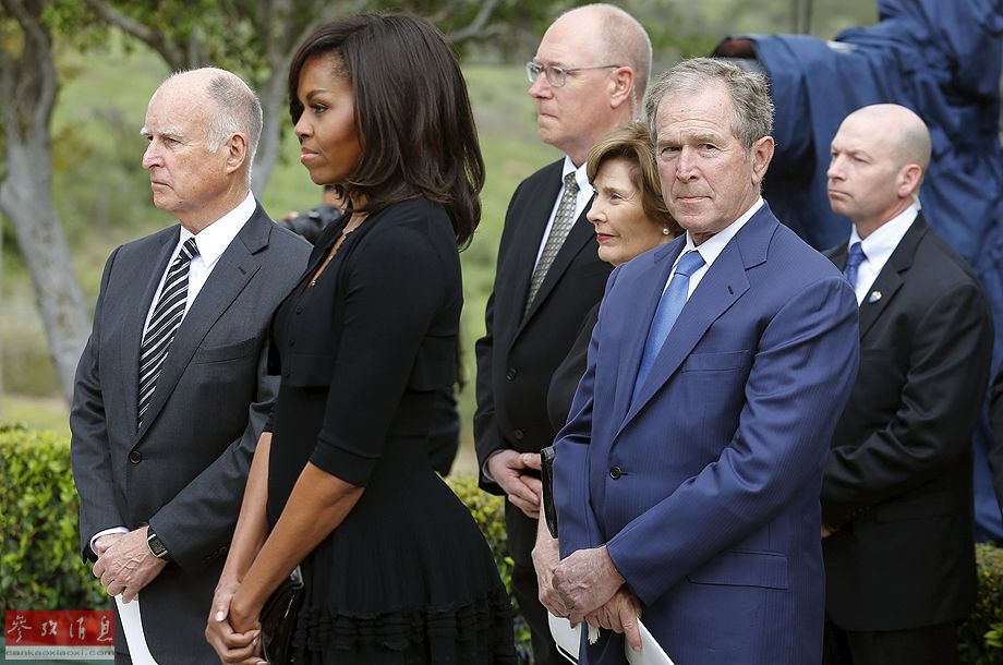 各國領(lǐng)導(dǎo)人退休后都干啥？小布什刷盤布朗教書