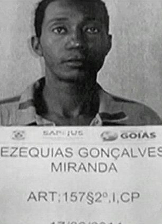 巴西13名囚犯挖地道越獄 用手機(jī)拍下整個(gè)過程(組圖) 巴西13名囚犯挖地道越獄 用手機(jī)拍下整個(gè)過程(組圖)