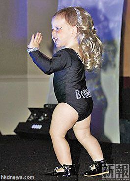 博伊登每當(dāng)音樂響起，便會手舞足蹈。