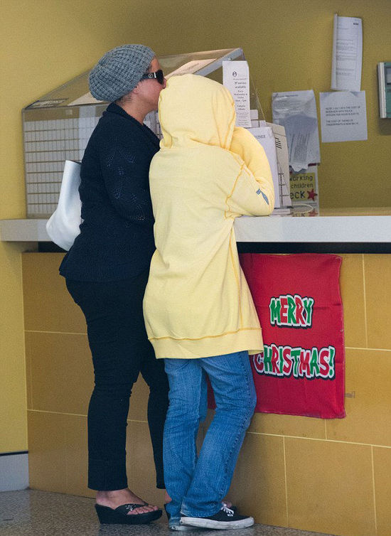 悉尼槍手女友網(wǎng)上大放厥詞:樂見911發(fā)生(組圖) 悉尼槍手女友網(wǎng)上大放厥詞:樂見911發(fā)生(組圖)