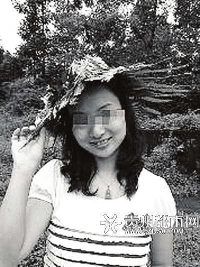 李某生活照。