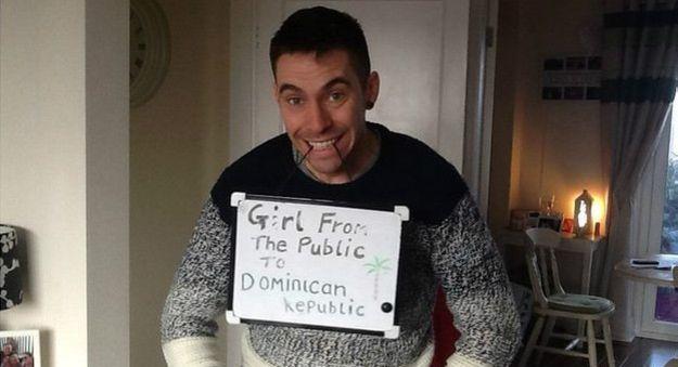 競標成功者將和約翰·惠特布雷德一同飛往加勒比海度假。