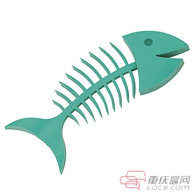 守著稱重的魚，吃起來好像沒那么多，他們玩起了“魚骨拼圖”…… 魚骨 拼圖