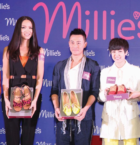 不過，跟世姐合影，也只是美不美，美多少的問題。