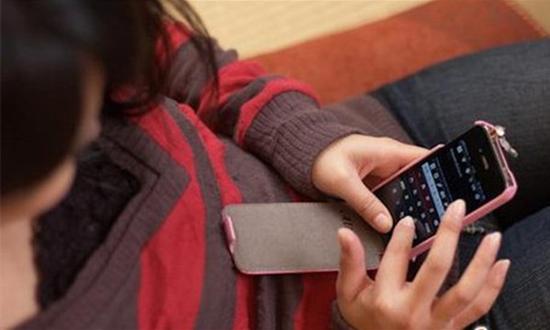 真能亮瞎眼？如何減少手機(jī)對(duì)眼睛的傷害