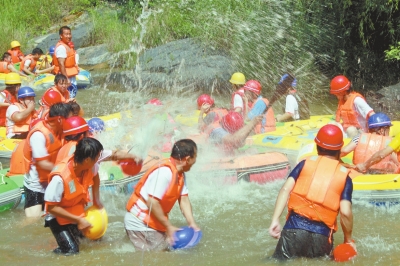 端午節(jié)，購漂流可免費暢游豫西大峽谷