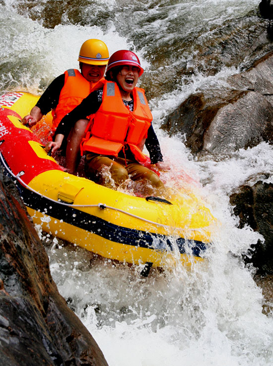 豫西大峽谷對(duì)全國(guó)中、高考學(xué)子0元門票開放(圖)