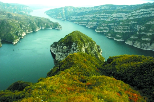 濟(jì)源黃河三峽:探溶洞 玩漂流 13℃清涼游 濟(jì)源黃河三峽:探溶洞 玩漂流 13℃清涼游