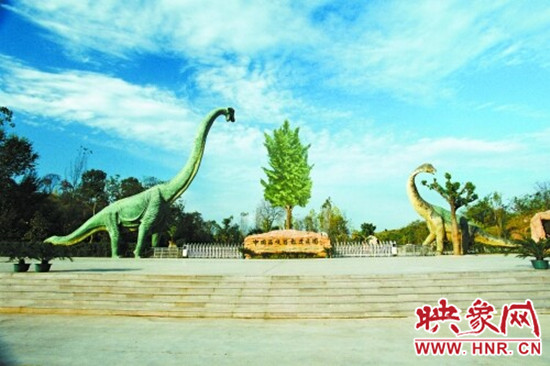 美不勝收 爬山、游園、賞奇觀（組圖）