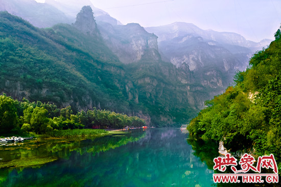 青天河景區(qū)中秋節(jié)活動精彩紛呈 青天河景區(qū)中秋節(jié)活動精彩紛呈