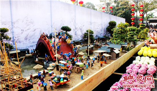 菊花版《清明上河圖》,全新亮相清明上河園 菊花版《清明上河圖》,全新亮相清明上河園