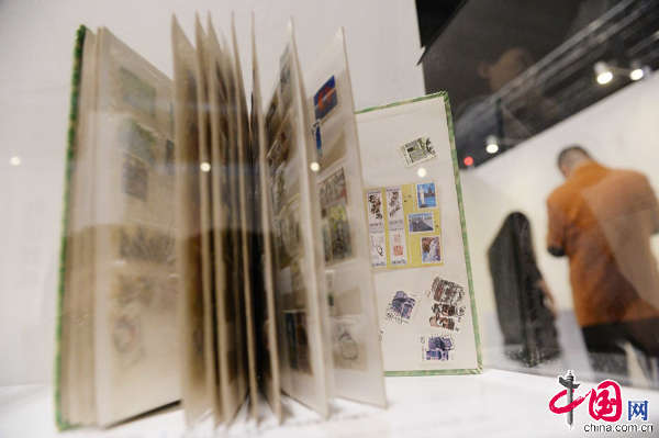 國內(nèi)首個失戀展亮相上海 女孩因失戀剪掉頭發(fā) 國內(nèi)首個失戀展亮相上海 女孩因失戀剪掉頭發(fā)