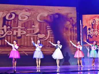 聲動(dòng)中原之《你好青春》晚會現(xiàn)場