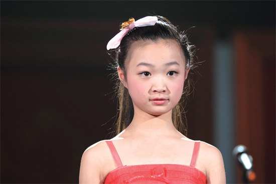 《開(kāi)口就唱》新年歌會(huì)，百姓歌手唱享幸福